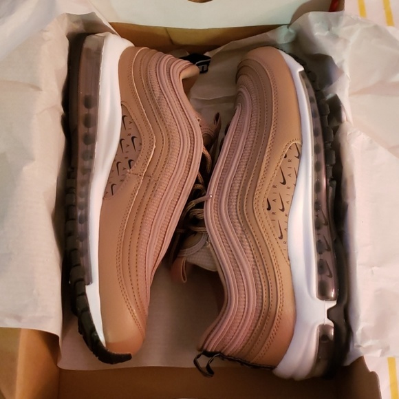 Nike Shoes - Nike Airmax 97